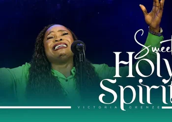 Victoria Orenze Captivates Audiences with the Release of Her Live Performance Video, “Sweet Holy Spirit”